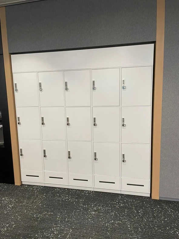 af6fa6_6382161495874e8a81af94280d033dc3_mv2