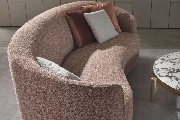 Img031_Moon_Sofa_Detail
