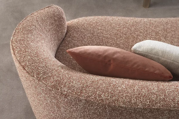 Img032_Moon_Sofa_Detail