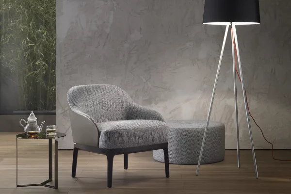 img016_Paris_Fabric_Leather_Armchair