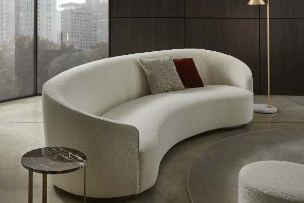 img018_Moon_Sofa_205x120