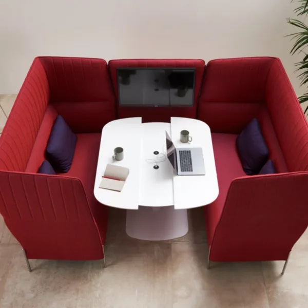 Dolly Chat – Acoustic Sofa