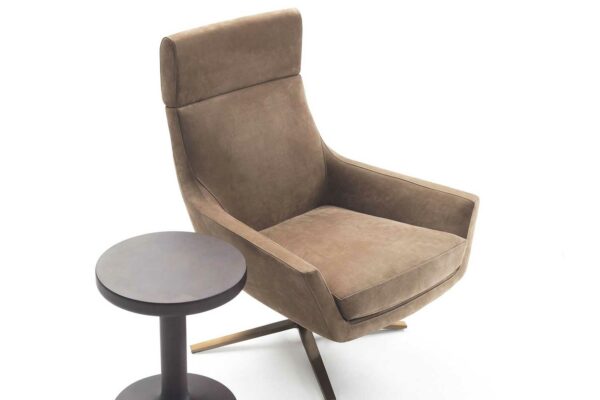 img030_Joy_Wingback_Armchair_OPM17_Nabuk_Base_A