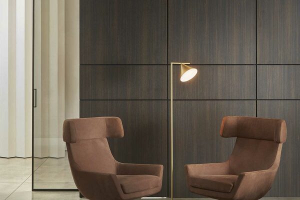 img031_Joy_Wingback_Armchair_Nabuk_OPM15_BaseA