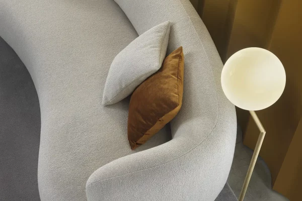 img004_Noah_Sofa_Fabric-1