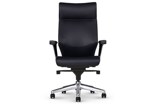 Tom-9771-Front_Gallery