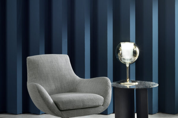 img024_Brera_Low_Armchair_80x82x77h_Swivel_Base_Fabric-1