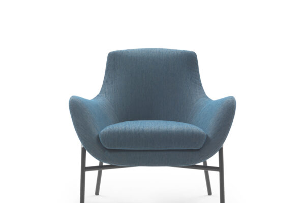 img039_Brera_Low_Armchair_80x82x77h_Metal_Base_Fabric