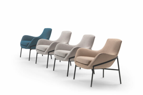 img044_Brera_Low_Armchair_80x82x77h_Metal_Base_Fabric