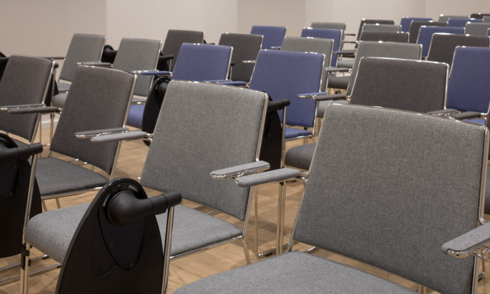 ICF-office-chair-Finn-Chair-conference-AMB08