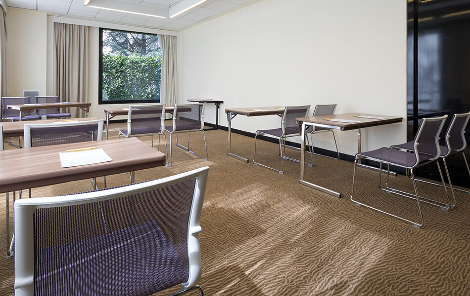 ICF-office-chair-Stick Chair skid base-conference-AMB09