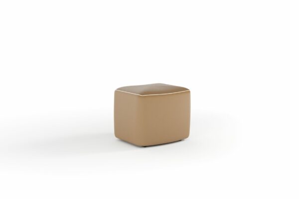 Punt-Corte-Victor-Carrasco-Pouf-Laguna-Camel-2