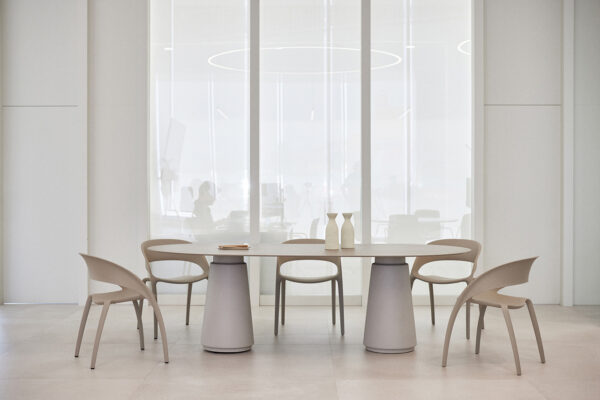 2024-08-21_ACTIU_Dorik0206