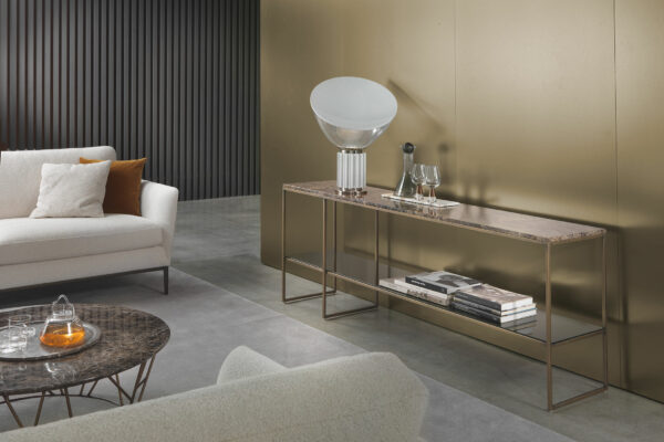 img018_Ritz_Composition