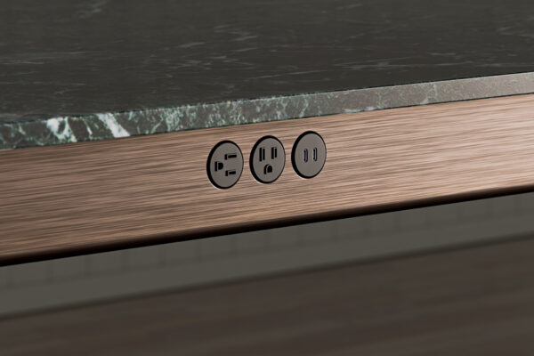 _assets_product_ASTORIA_Gallery_HALCON-ASTORIA-Rail-Power-Detail_2500x1351