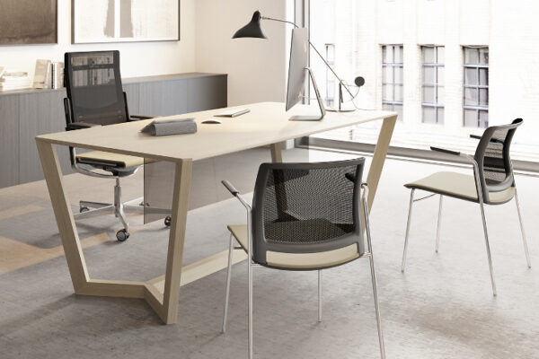 Lorca_Table_02