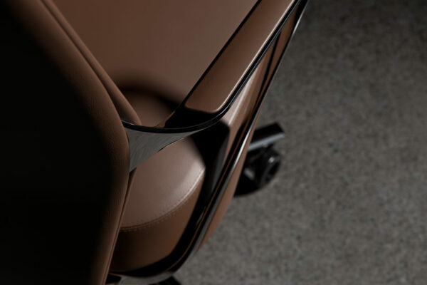 HALCON-FERRA-SC100-CHROME-LEATHER-WRAPPED-DETAIL.2.26-2048x2048