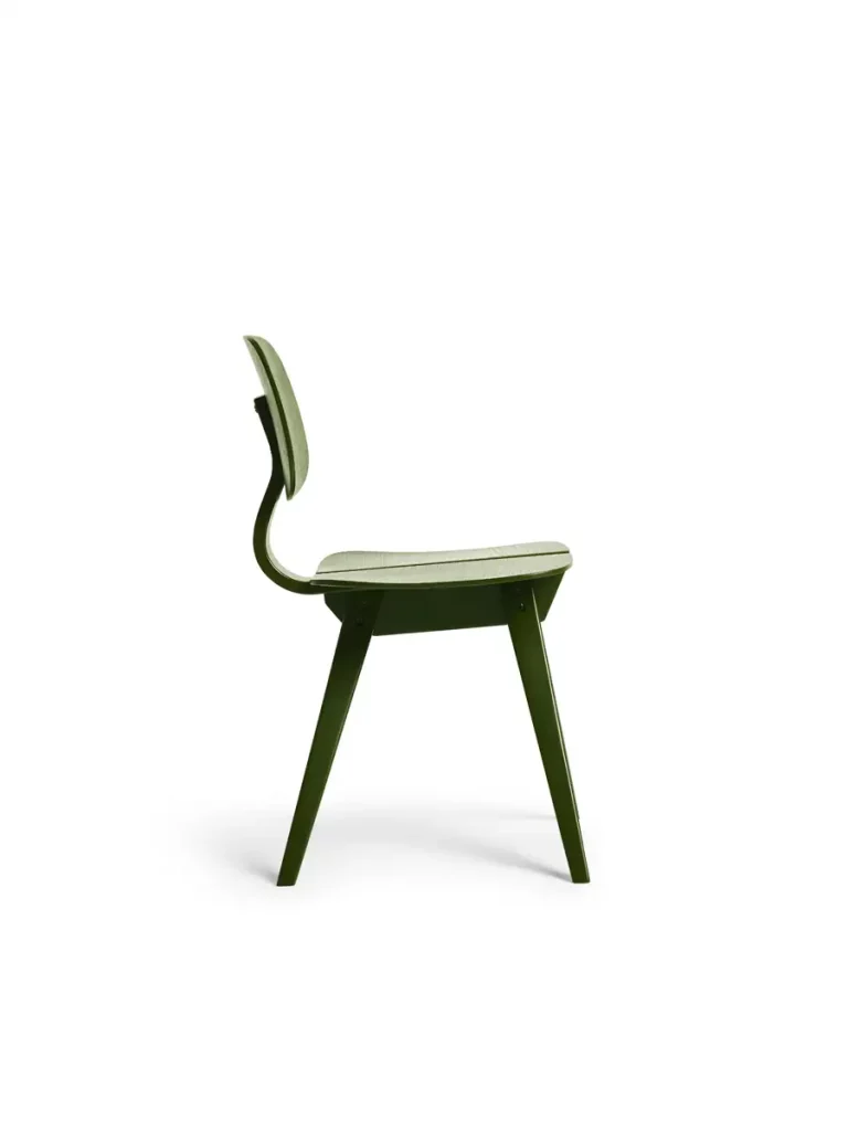 Rex82021_Mosquito Chair_leaf green oak