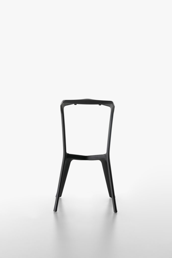 8200-00_MIURA_black