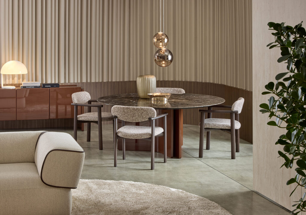 img047_Afra_Chair