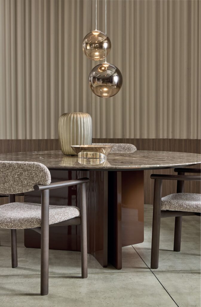 img048_Afra_Chair